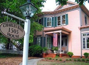 Charles Bass House Bed & Breakfast South Boston Exterior photo
